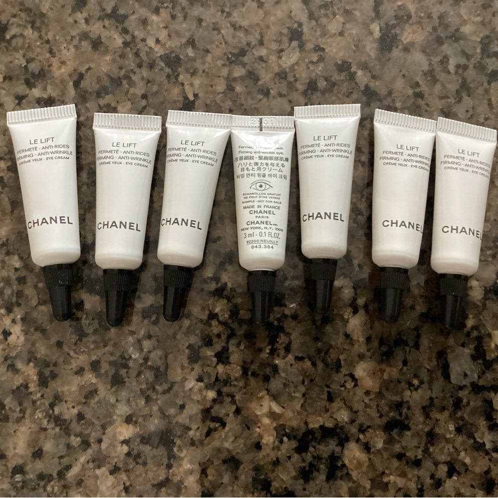 Chanel LeLift Crème Yeux Eye Cream